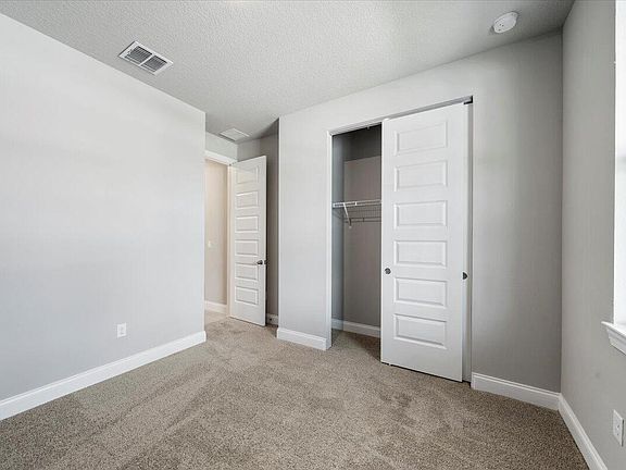 5th image of 6464 NW Cloverdale Avenue