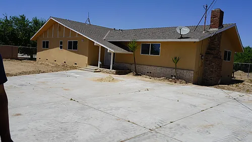 4504 E Clayton Ave Photo 1