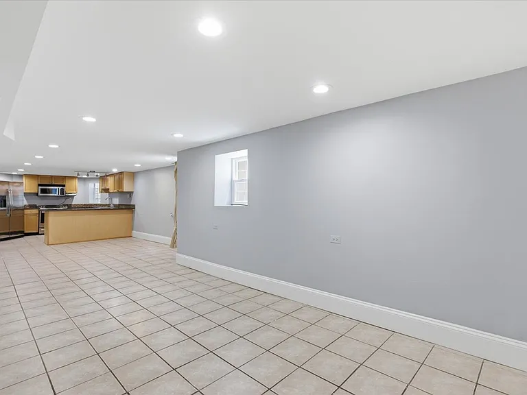 2117 N Humboldt Blvd #G — Photo 4
