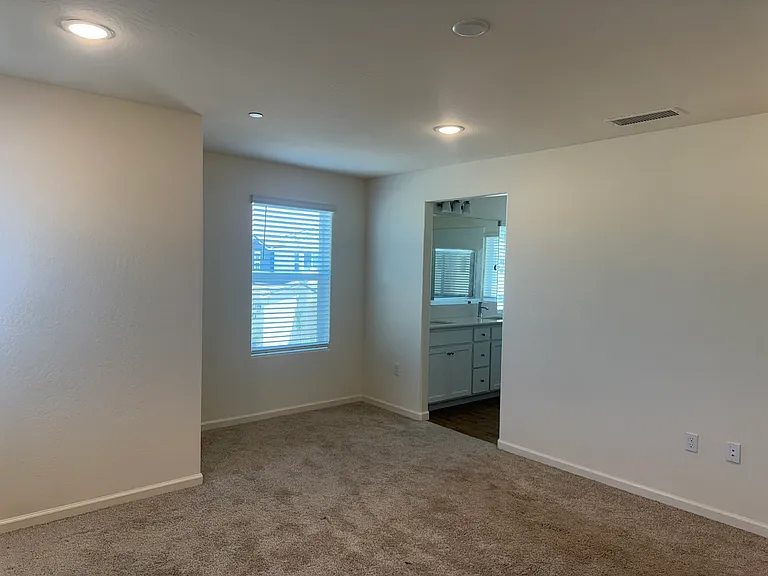 2040 N Brindac Ln — Photo 9