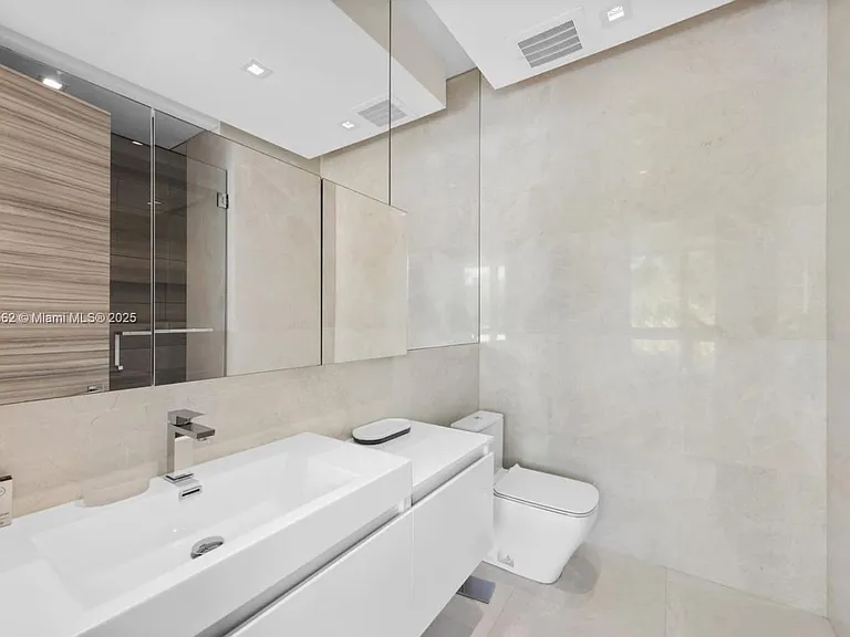 418 Sunset Dr — Photo 52