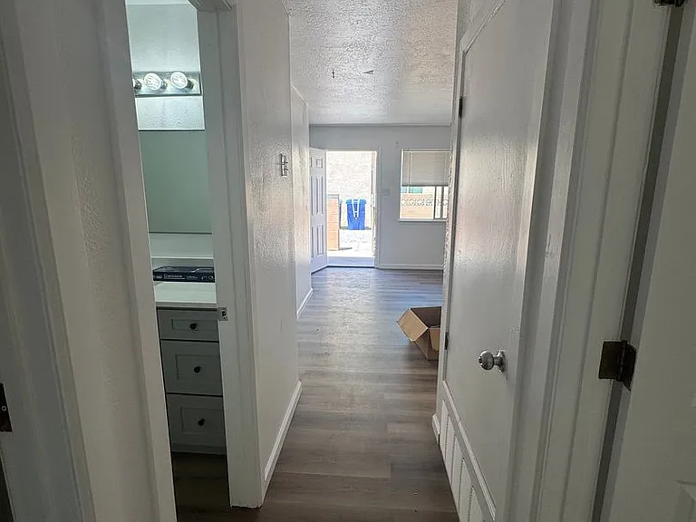 304 Vassar Dr SE — Photo 15