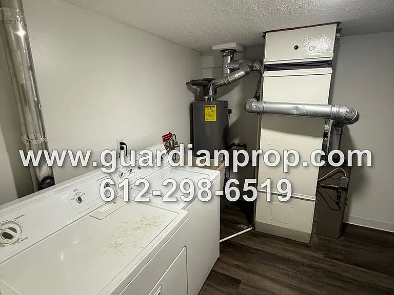 5900 3rd Street NE — Photo 12