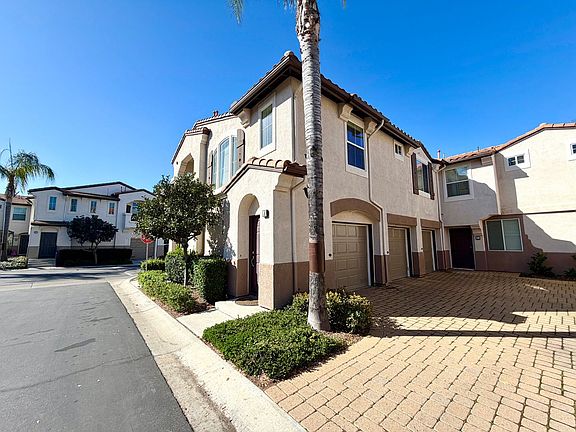 3rd image of 39315 Flamingo Bay Unit A