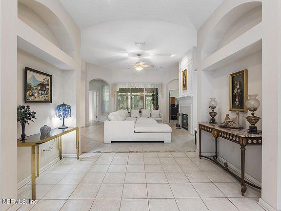 5th image of 10640 Brighton Hill Cir S