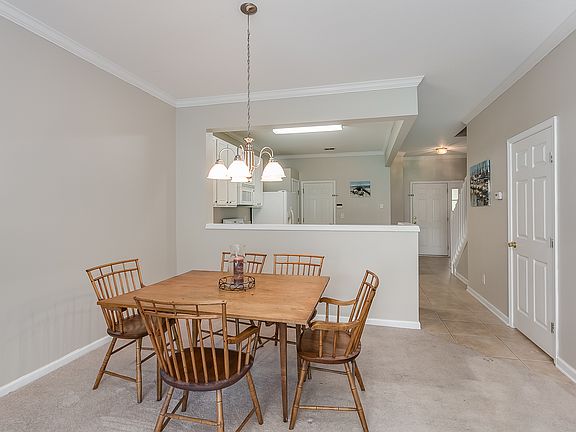 4th image of 7562 Red Crane Ln