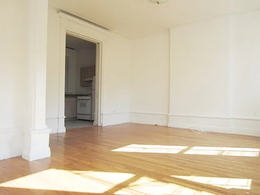 Rented by City Connections Realty | media 17