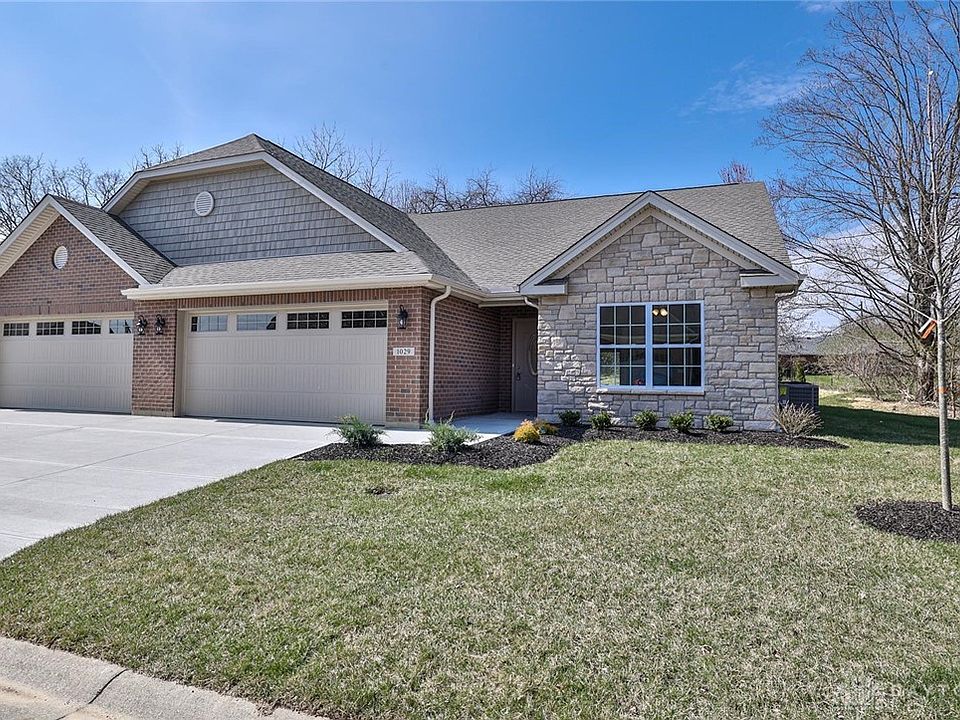 1st image of 1029 Horseshoe Falls Dr
