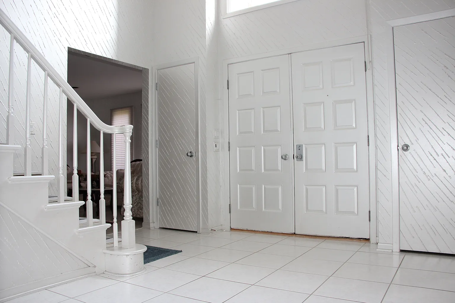 3208 Barbara Dr photo 1