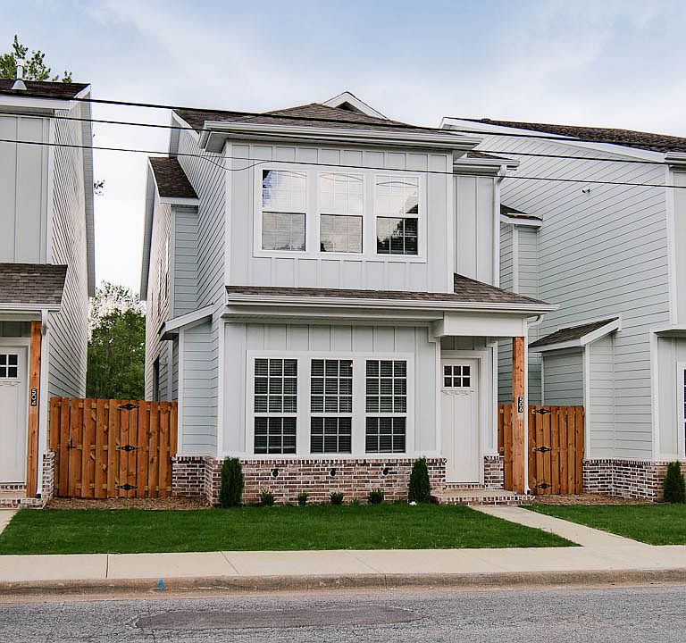 1st image of 506 W Persimmon St