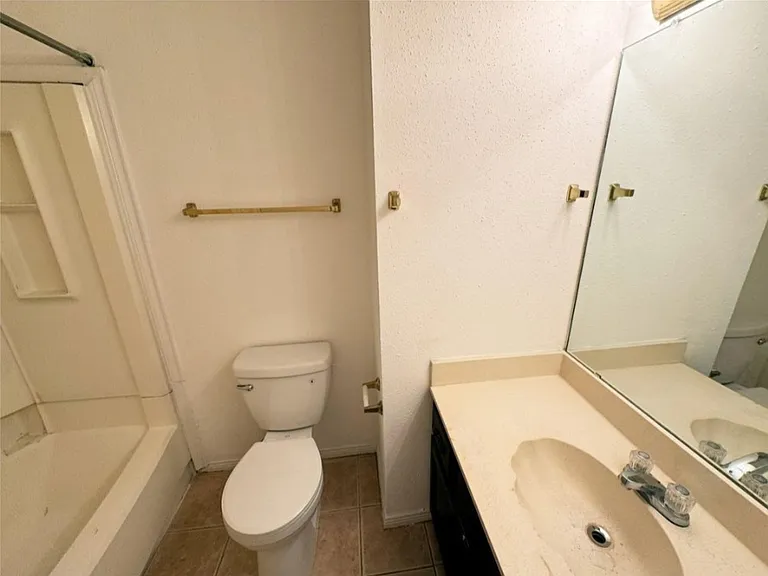 12306 Wild Pine Dr — Photo 5