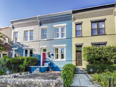 1236 D St SE, Washington, DC, 20003