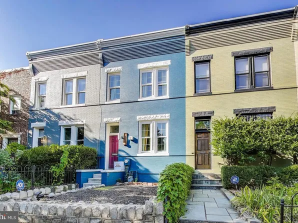 1236 D St SE, Washington, DC 20003