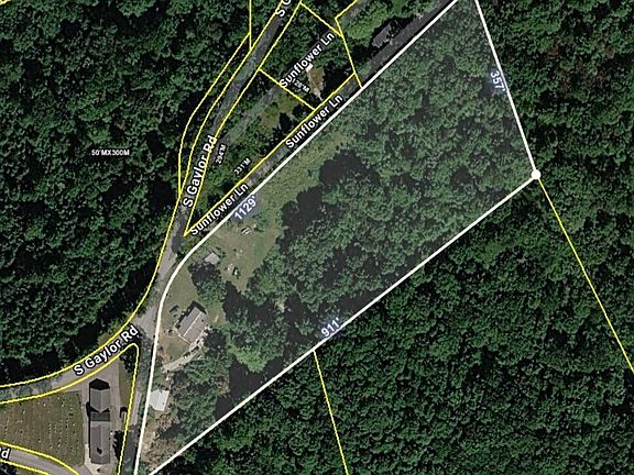 2nd image of 138 S Gaylor Rd