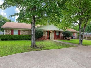 904 Joanie St, Longview, TX 75605