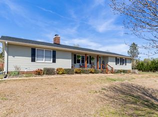 200 Evans Dr, Central, SC 29630