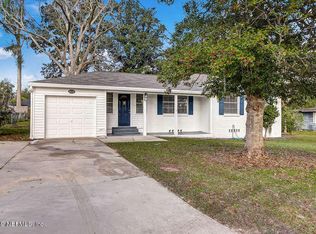 8032 Concord Cir, Jacksonville, FL 32208
