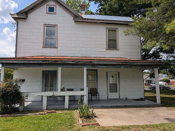 2nd image of 607 E 21st St