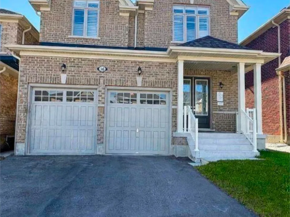 16 Sam Battaglia Cres