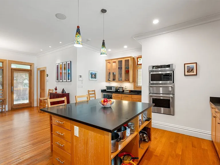 71 Magazine St #1A — Photo 13