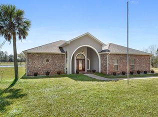 22009 Clark Ln, Gulfport, MS 39503