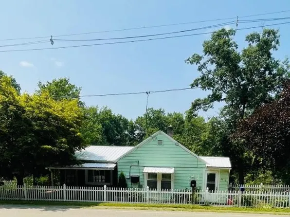 2211 Conewango Ave, Warren, PA 16365