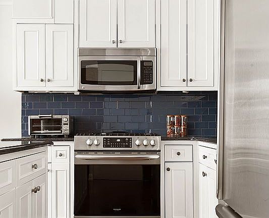 5th image of 347 W 22nd St APT 8