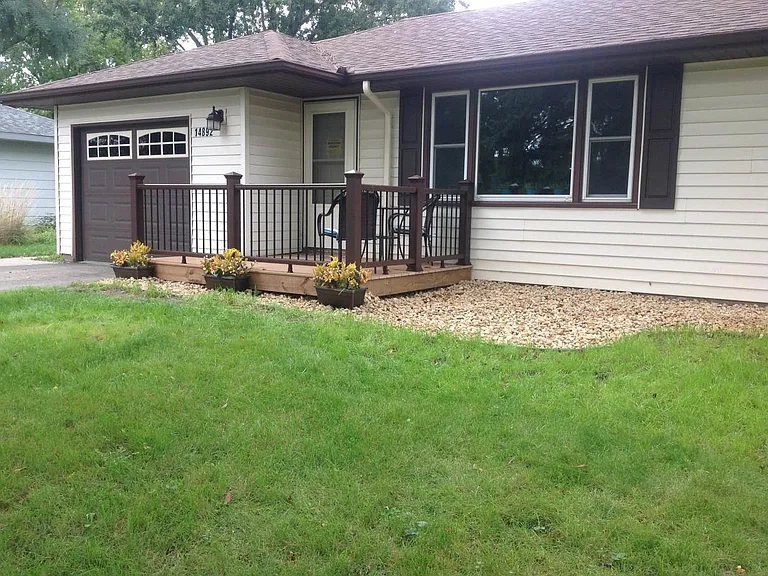14892 Chorley Ave — Photo 2