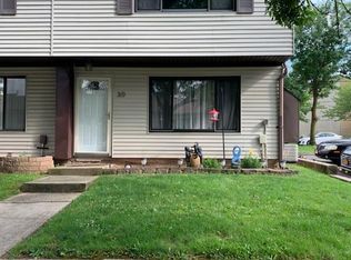 30 Raily Ct, Staten Island, NY 10312