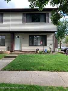 30 Raily Ct, Staten Island, NY, 10312