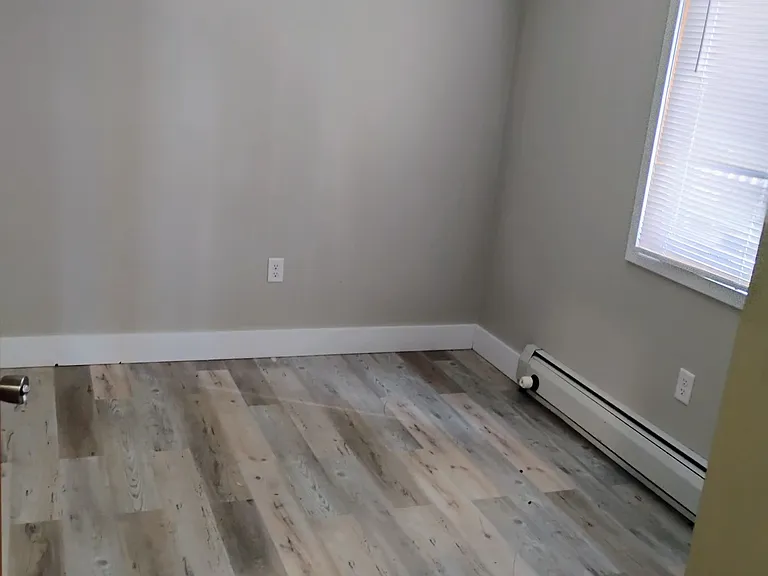 207 Pleasant Ave S #2 — Photo 4