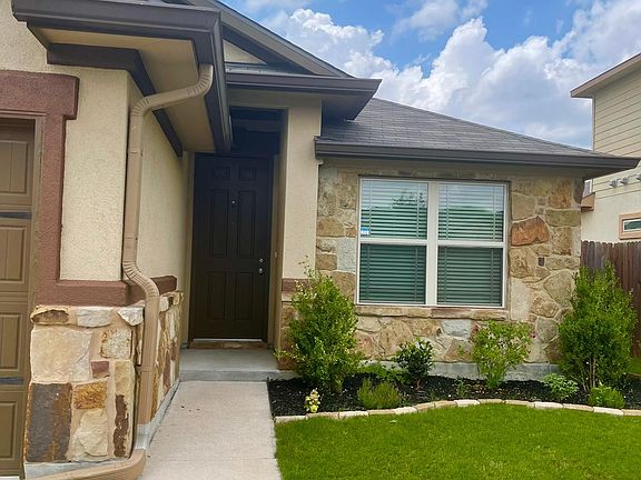 2nd image of 19300 Nicole Ln