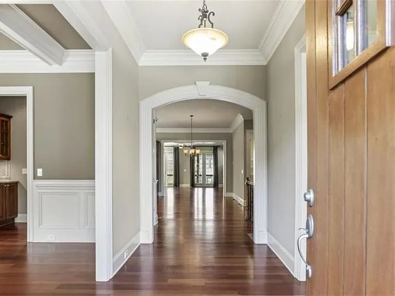 1762 Buckhead Ln NE — Photo 5