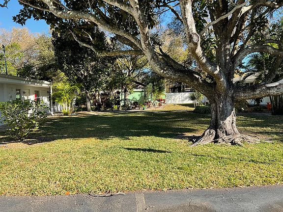 2nd image of 6773 49th Ave N