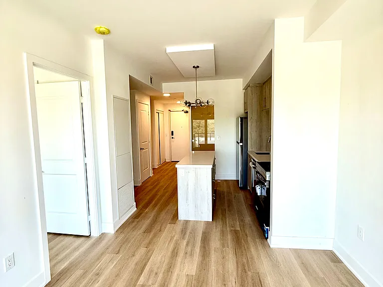 575 Conklin Rd #724 — Photo 6