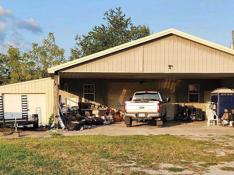 1st image of 104 Orchid Dr
