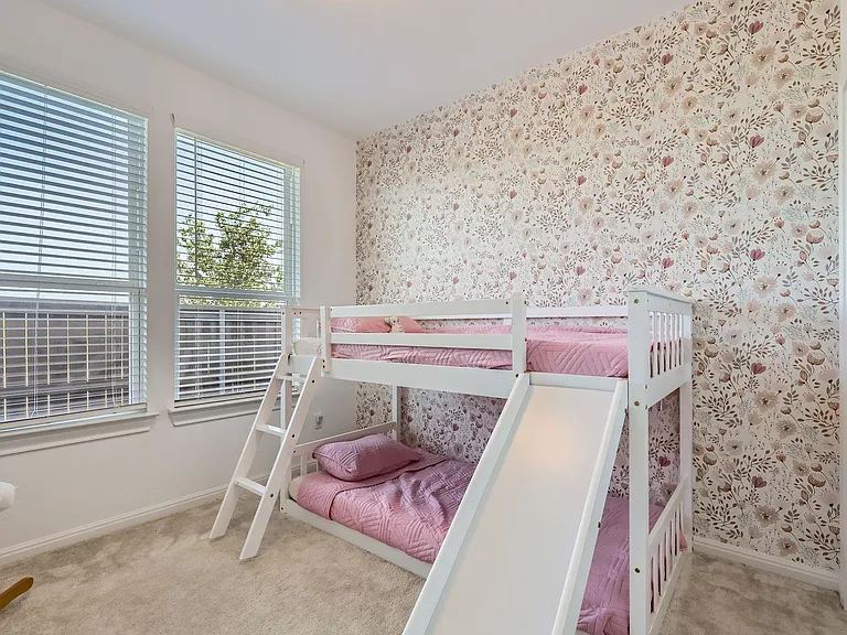 134 Thistle Trl — Photo 10