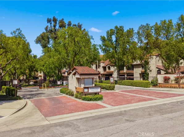 19 Wildflower Pl, Pomona, CA 91766