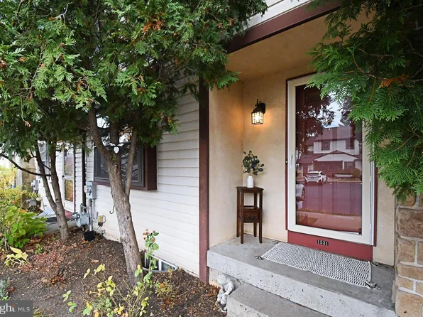 1531 Tarleton Pl, Warminster, PA 18974