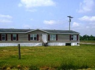 1131 Davis Grove Church Rd, Snow Hill, NC 28580