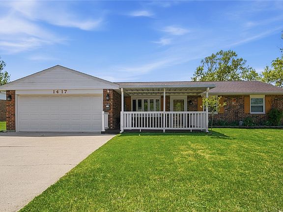 3rd image of 1417 Skylark Dr