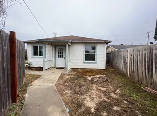 224 1/2 N J St, Lompoc, CA 93436