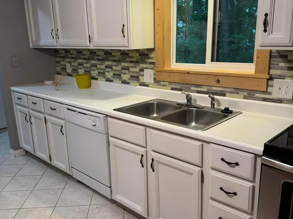 1442 Londondale Pkwy APT 3, Newark, OH 43055