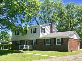 18 S Elks St, Terre Haute, IN 47802