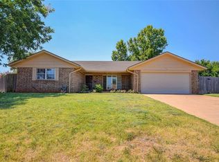 314 Willow Creek Cir, Norman, OK 73071