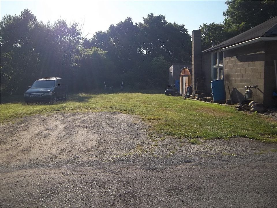 2nd image of 126/122 Neal St