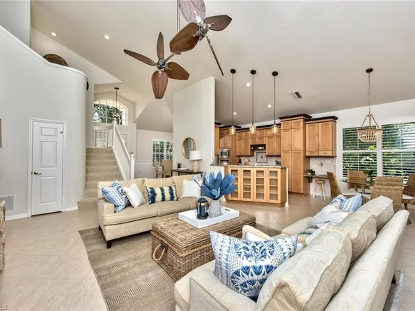 1705 Marsh Run, Naples, FL 34109