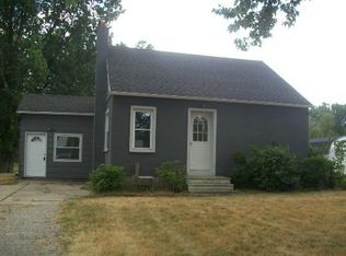 1039 W Solon Rd, Dewitt, MI 48820