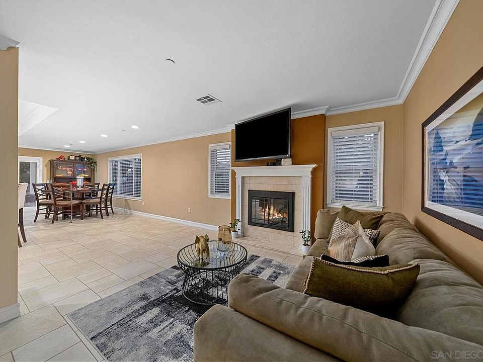 8716 Brady Ave, Spring Valley, CA 91977 Zillow