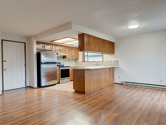 4th image of 535 NW 7th Ave